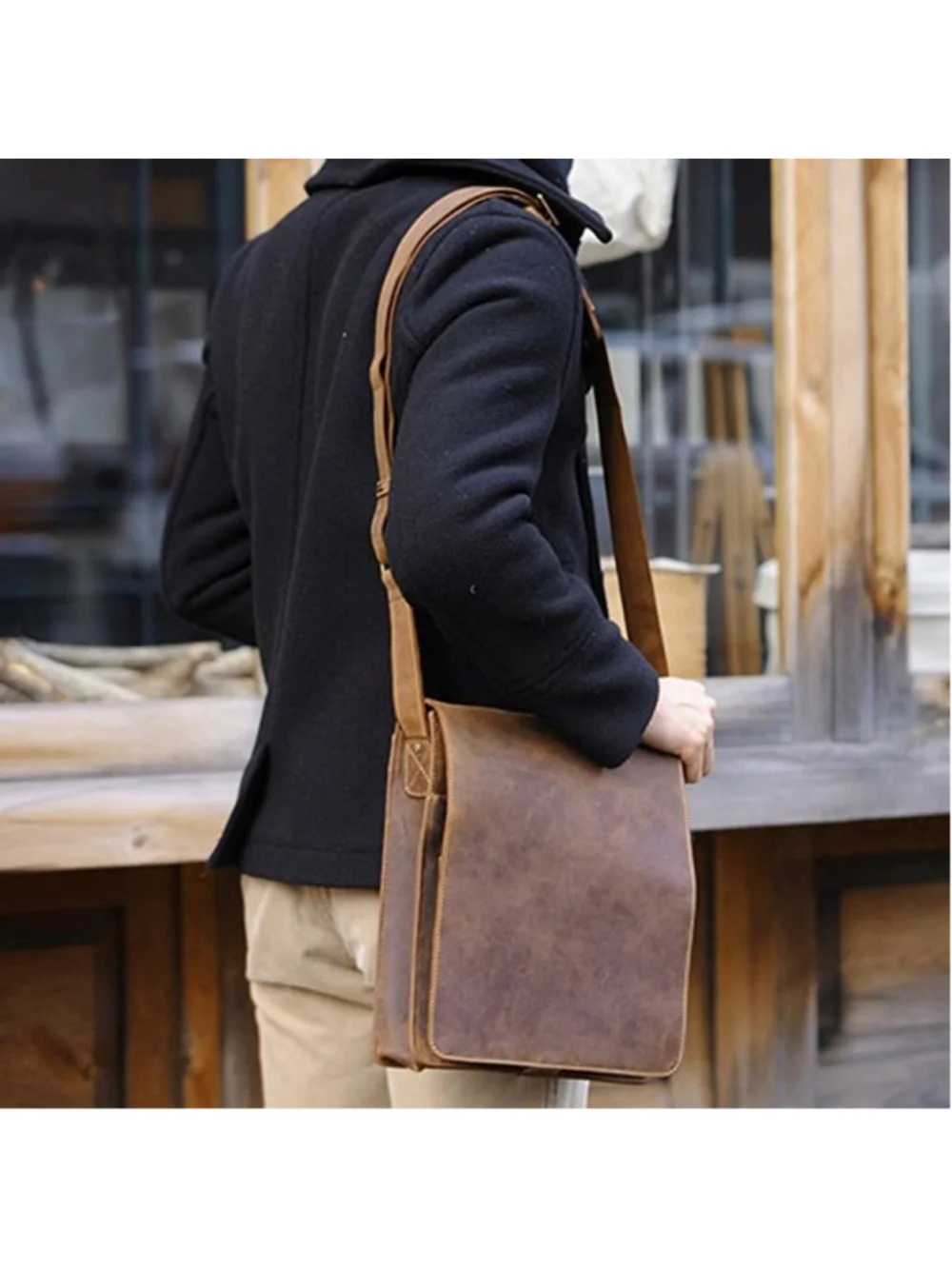 VISCONTI Vintage Jasper Portrait Leather Messenger Bag Brown